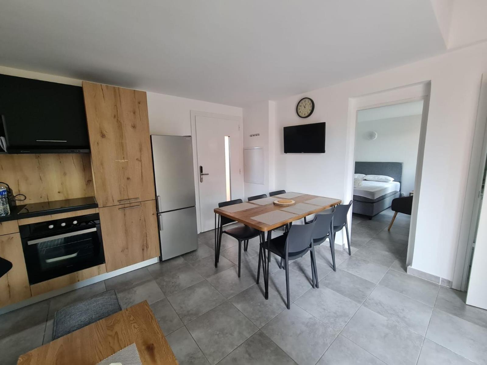 Residence Hoteliere Les Hameaux De Saint Cyprien Appartement 2 Chambres Lecci Exteriör bild