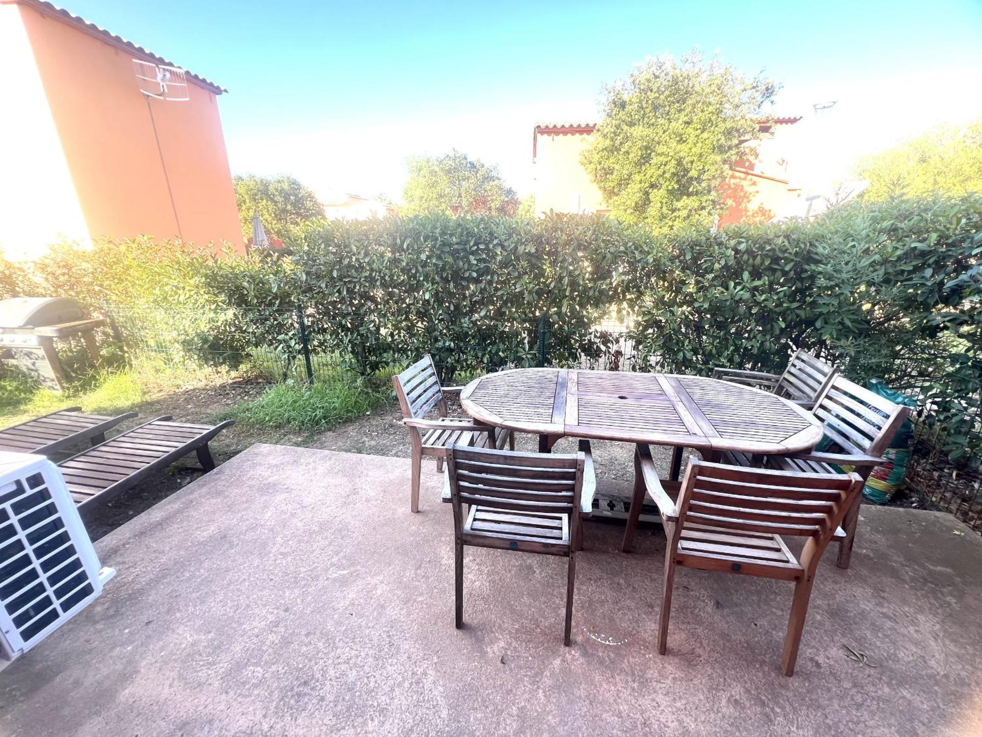 Residence Hoteliere Les Hameaux De Saint Cyprien Appartement 2 Chambres Lecci Exteriör bild