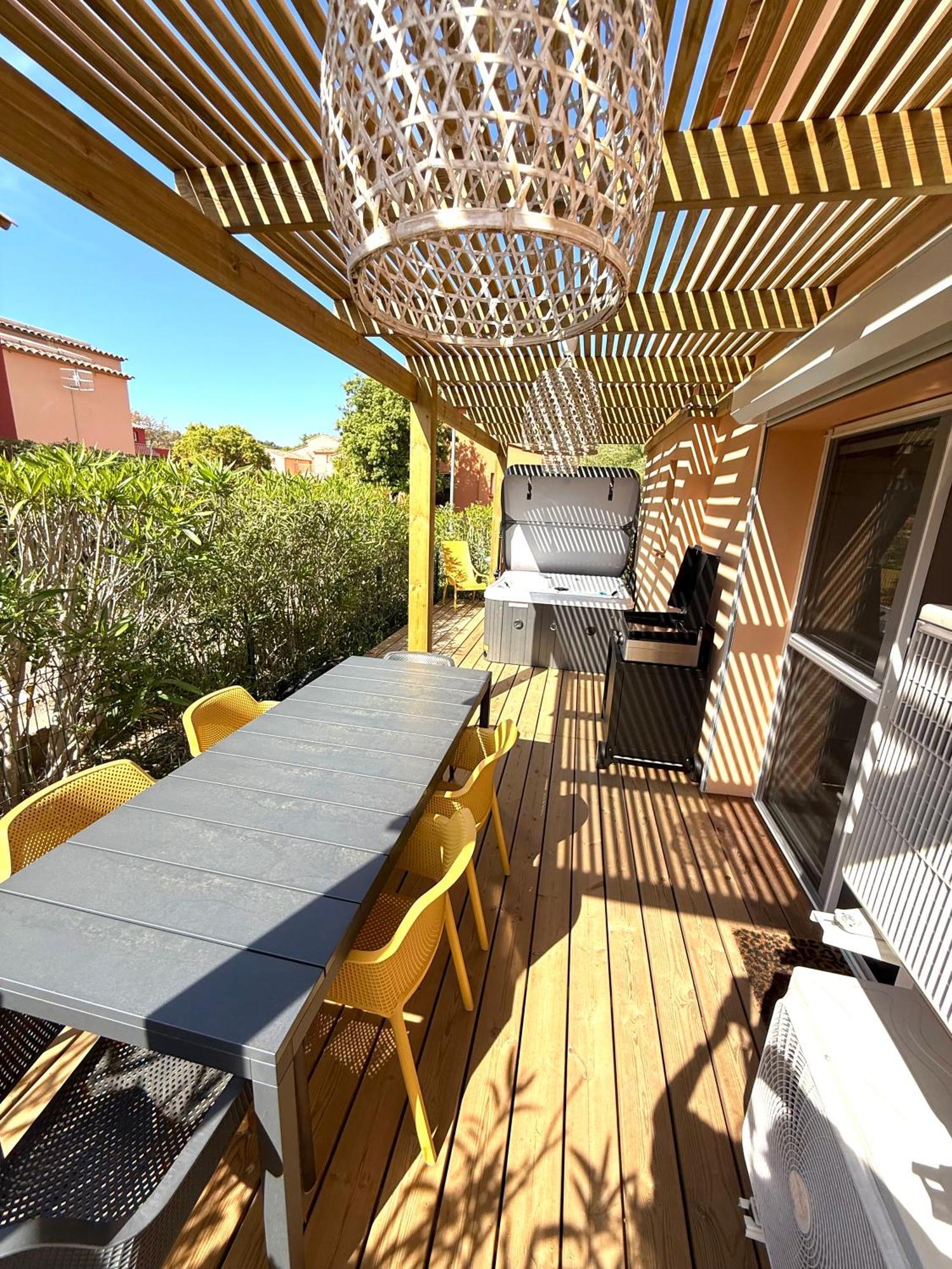 Residence Hoteliere Les Hameaux De Saint Cyprien Appartement 2 Chambres Lecci Exteriör bild